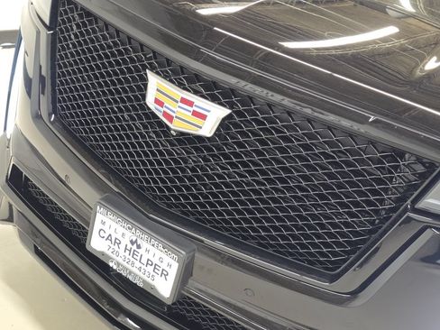 Used 2023 Cadillac Escalade ESV V AWD/4WD image 52