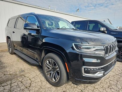 Used 2024 Jeep Wagoneer L Series II w/ Flexible Seating Group