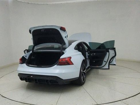 Used 2023 Audi e-tron GT Premium Plus w/ Performance Package image 68