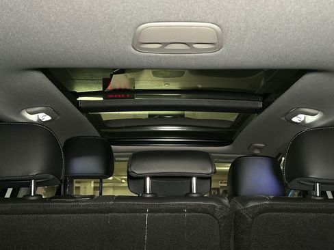 Used 2022 Hyundai Santa Fe Limited AWD/4WD image 8