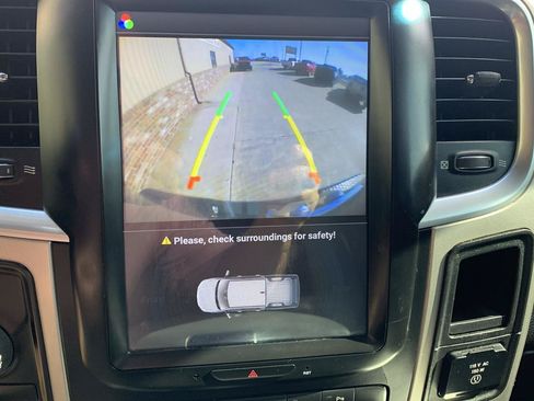 Used 2017 RAM 2500 SLT w/ Snow Chief Group AWD/4WD image 33