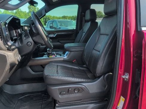 Used 2024 Chevrolet Silverado 1500 High Country w/ Technology Package AWD/4WD image 25