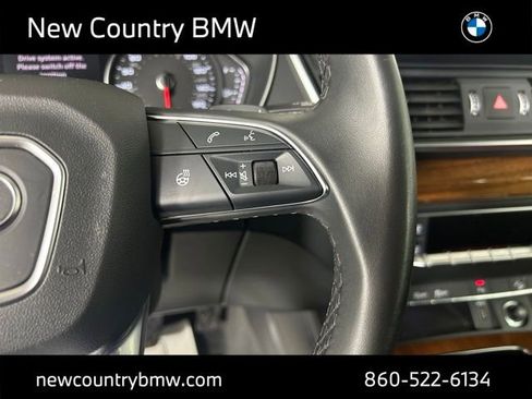 Used 2022 Audi Q5 2.0T Premium w/ Convenience Package AWD/4WD image 16