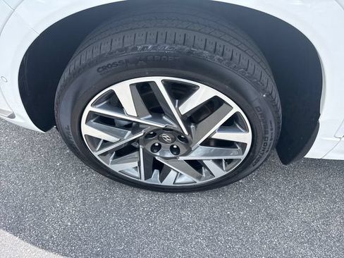Used 2023 Hyundai Santa Fe Calligraphy AWD/4WD image 39