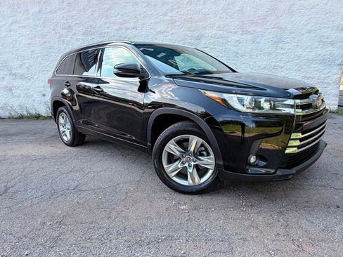 Used 2019 Toyota Highlander Limited FWD image 5