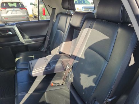 Used 2018 Toyota 4Runner Limited image 11