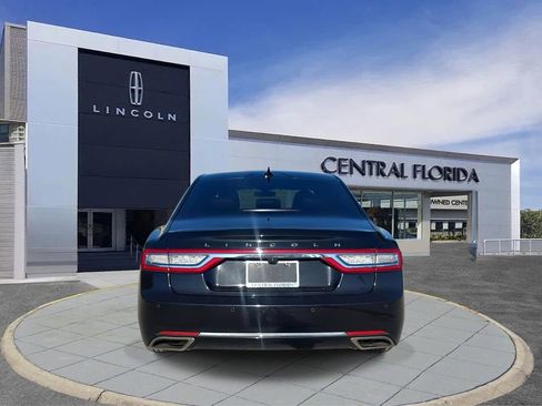 Used 2020 Lincoln Continental Reserve w/ Luxury Package image 4