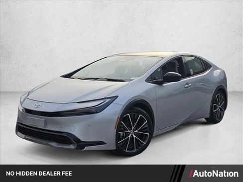 Used 2024 Toyota Prius Limited FWD image 1