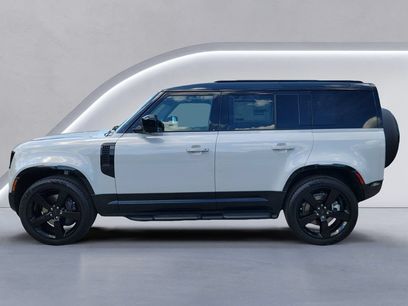 New 2026 Land Rover Defender 110 X-Dynamic SE