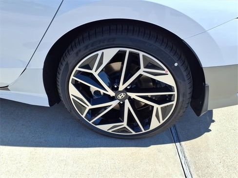 New 2025 Hyundai Ioniq 6 SEL image 19