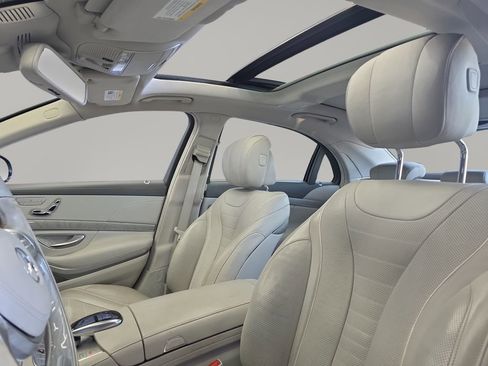 Used 2015 Mercedes-Benz S 550 Sedan image 10
