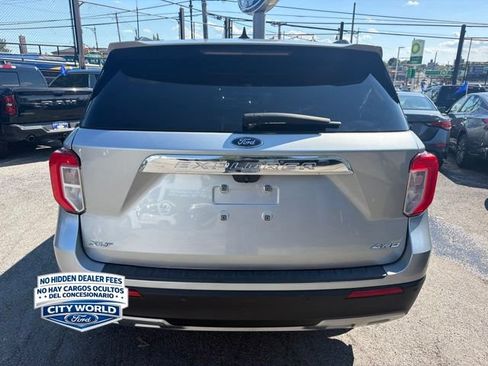 Used 2021 Ford Explorer XLT w/ Equipment Group 202A AWD/4WD image 6