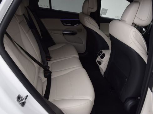 Certified 2025 Mercedes-Benz GLC 350e 4MATIC image 18
