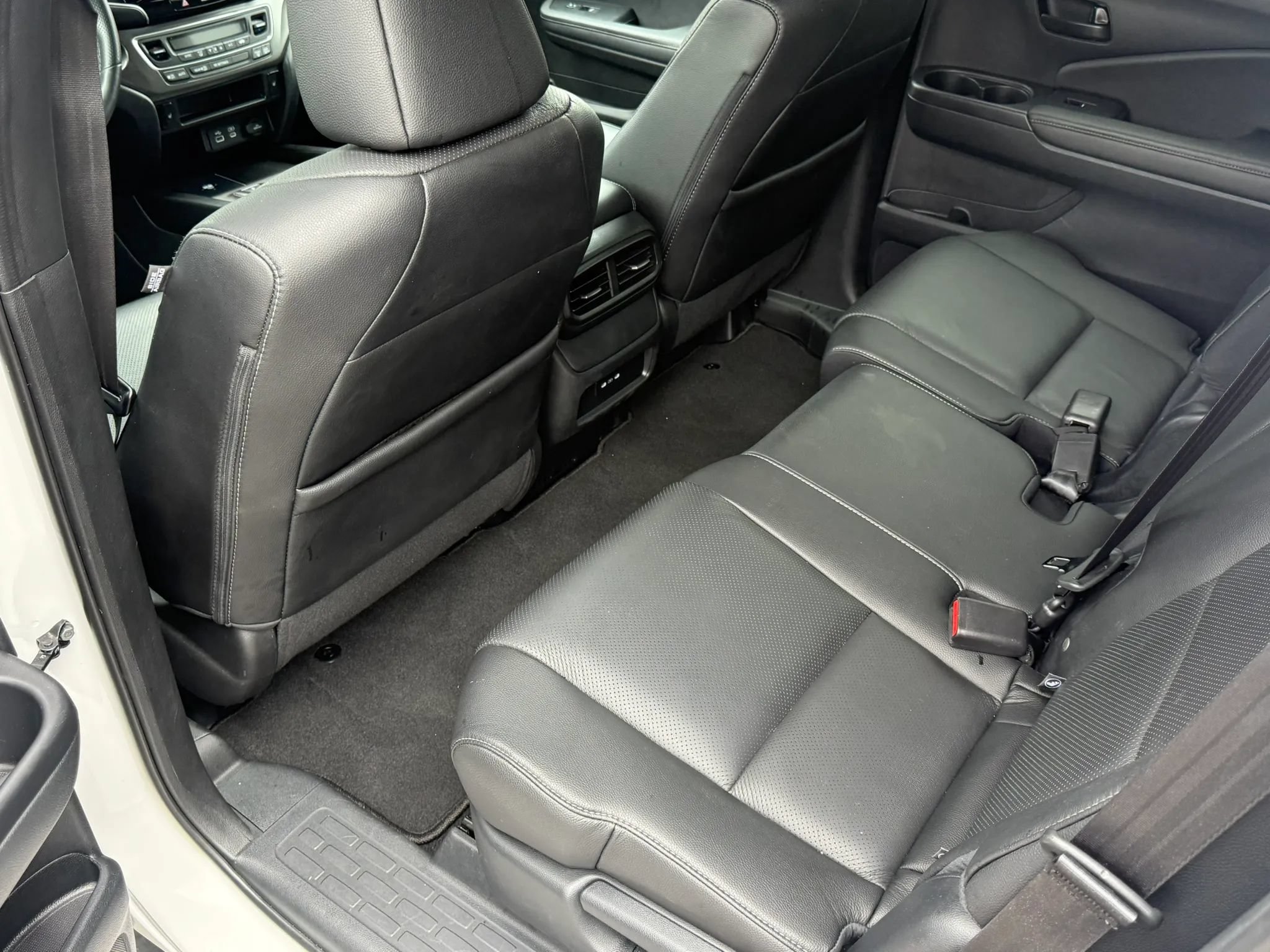 Used 2024 Honda Passport EX-L image 24