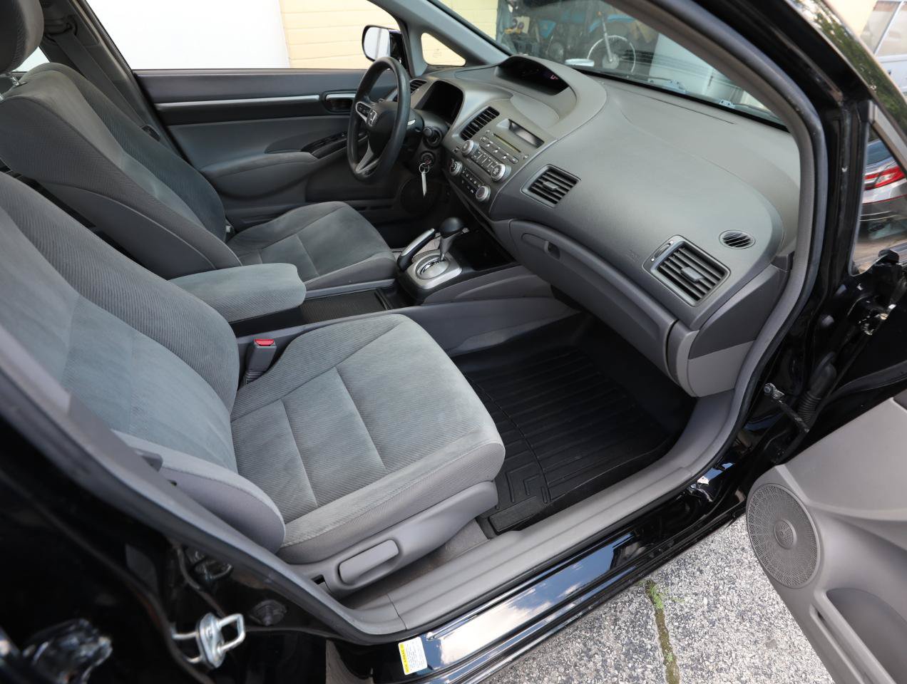 Used 2010 Honda Civic EX image 10