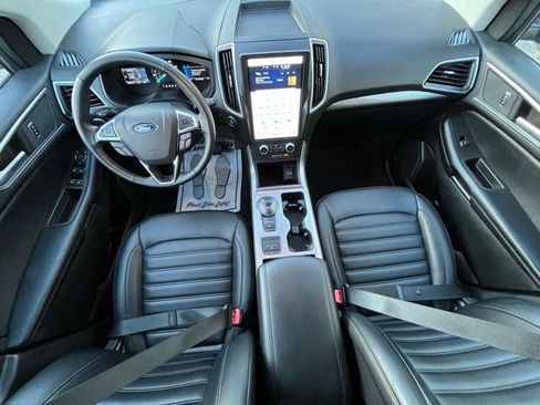 Used 2024 Ford Edge SEL image 23