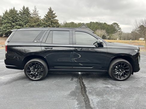 Used 2024 Cadillac Escalade Sport w/ LPO, ONYX Package image 29