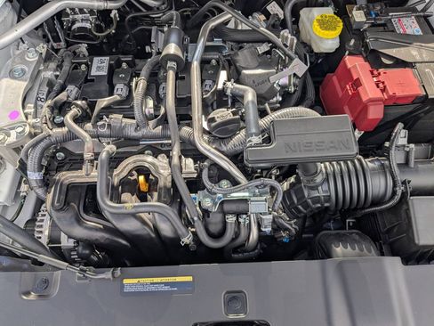 Used 2026 Nissan Sentra SV w/ SV Convenience Package FWD image 10