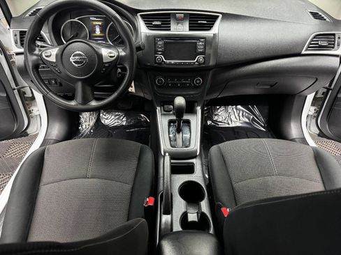Used 2018 Nissan Sentra S image 37