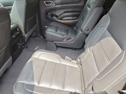 Used 2019 GMC Yukon XL Denali AWD/4WD image 9