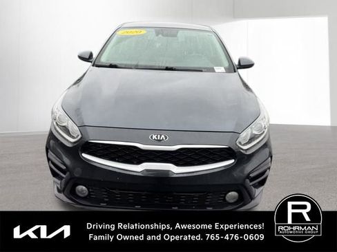Used 2020 Kia Forte LXS image 2