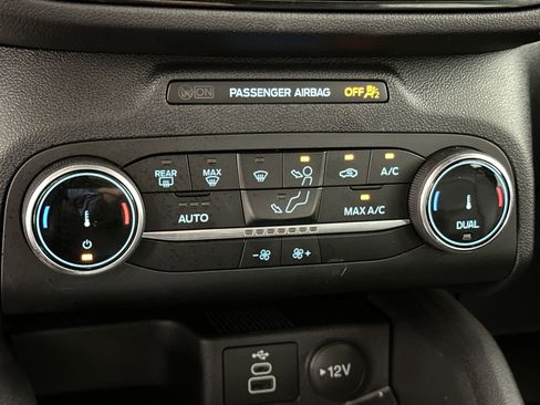 Used 2025 Ford Escape ST-Line image 23