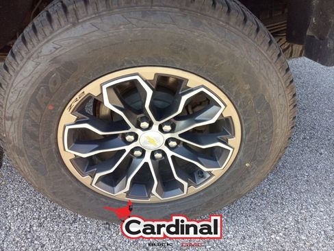 Used 2019 Chevrolet Colorado ZR2 w/ LPO, Power Package image 9