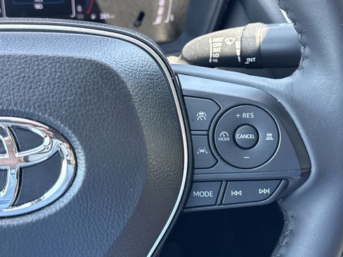 Used 2026 Toyota Corolla SE FWD image 20