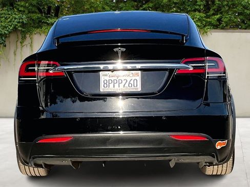 Used 2020 Tesla Model X Long Range image 6