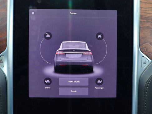 Used 2018 Tesla Model X 100D AWD/4WD image 21