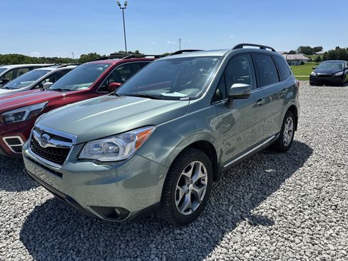 Used 2016 Subaru Forester 2.5i Touring w/ Eyesight & Navigation System AWD/4WD image 4