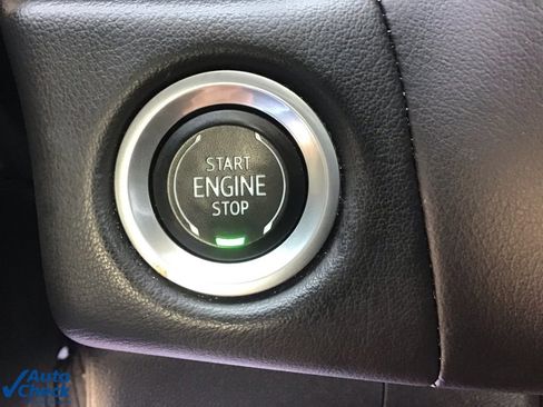 Used 2021 Chevrolet Suburban RST w/ Luxury Package image 48