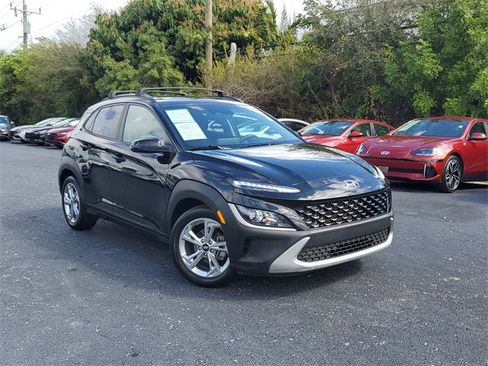 Certified 2023 Hyundai Kona SEL w/ Convenience Package image 31