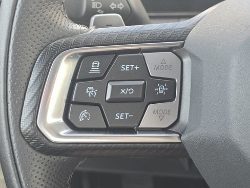 Used 2024 Ford Mustang GT Premium RWD image 27