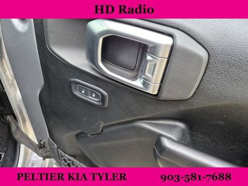 Used 2020 Jeep Gladiator Sport w/ Quick Order Package 24S AWD/4WD image 16