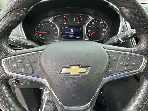 Used 2019 Chevrolet Equinox LT FWD image 20