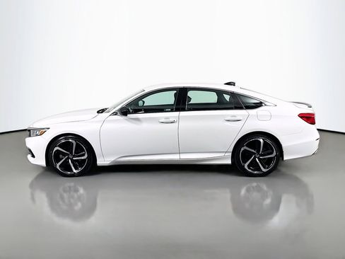 Certified 2022 Honda Accord Sport image 4