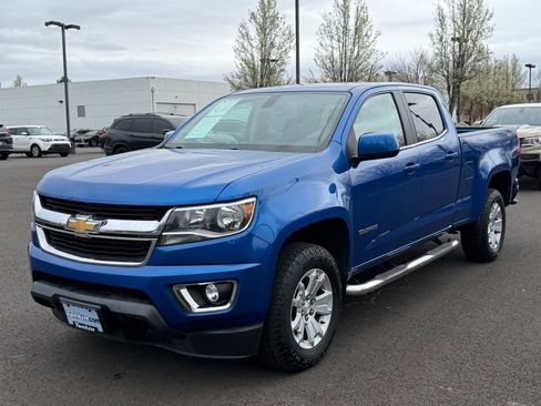 Used 2019 Chevrolet Colorado LT w/ LT Convenience Package image 4