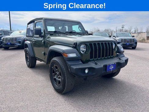 Used 2024 Jeep Wrangler Sport AWD/4WD image 8