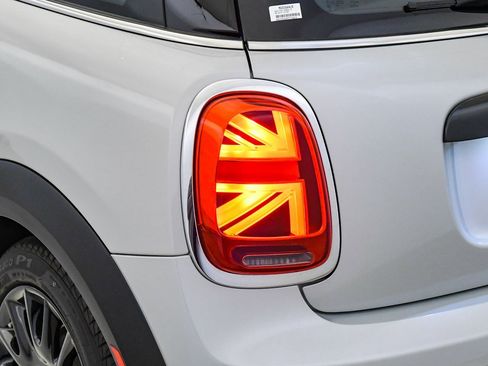 Certified 2023 MINI Cooper 2-Door Hardtop image 12