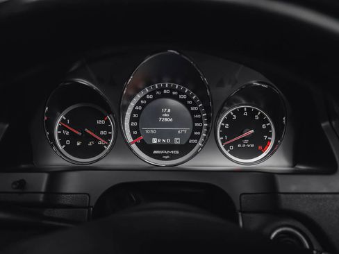Used 2010 Mercedes-Benz C 63 AMG Sedan image 51