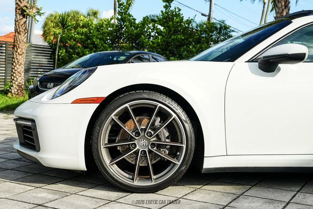 Used 2020 Porsche 911 Carrera RWD image 4