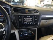 Used 2024 Volkswagen Tiguan SE AWD/4WD image 14