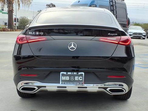 Certified 2025 Mercedes-Benz GLC 300 4MATIC image 22