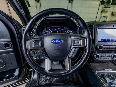 Used 2021 Ford Expedition Max Limited image 15