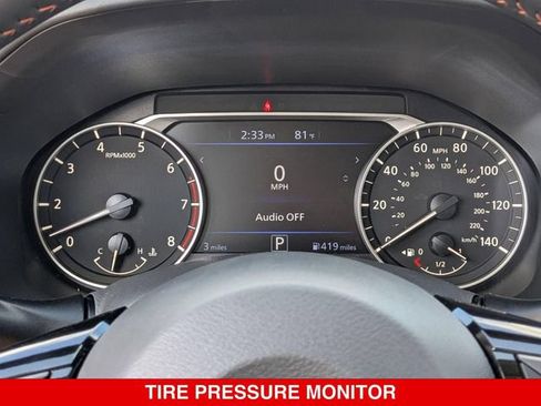 New 2025 Nissan Altima 2.5 SR w/ SR Premium Package FWD image 17