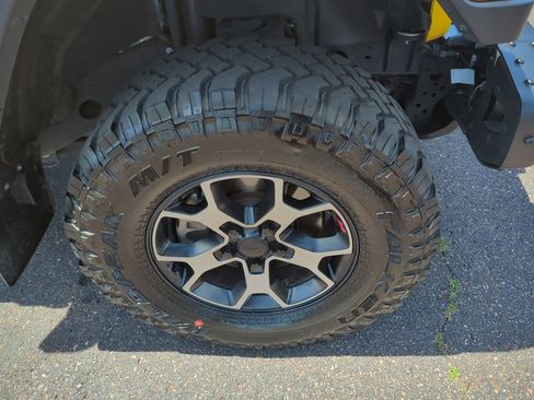 Used 2019 Jeep Wrangler Unlimited Rubicon AWD/4WD image 9