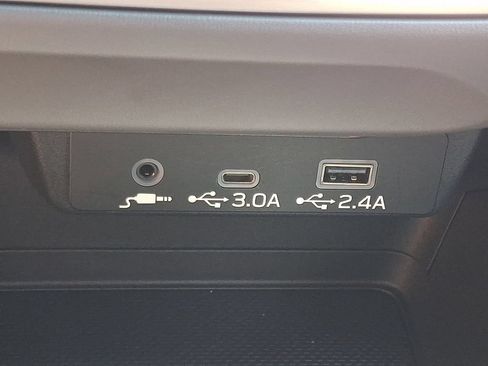 Certified 2024 Subaru Crosstrek 2.0i Premium AWD/4WD image 25