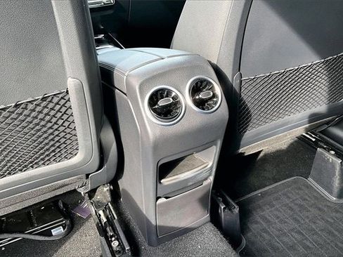 Certified 2023 Mercedes-Benz GLA 250 4MATIC image 13