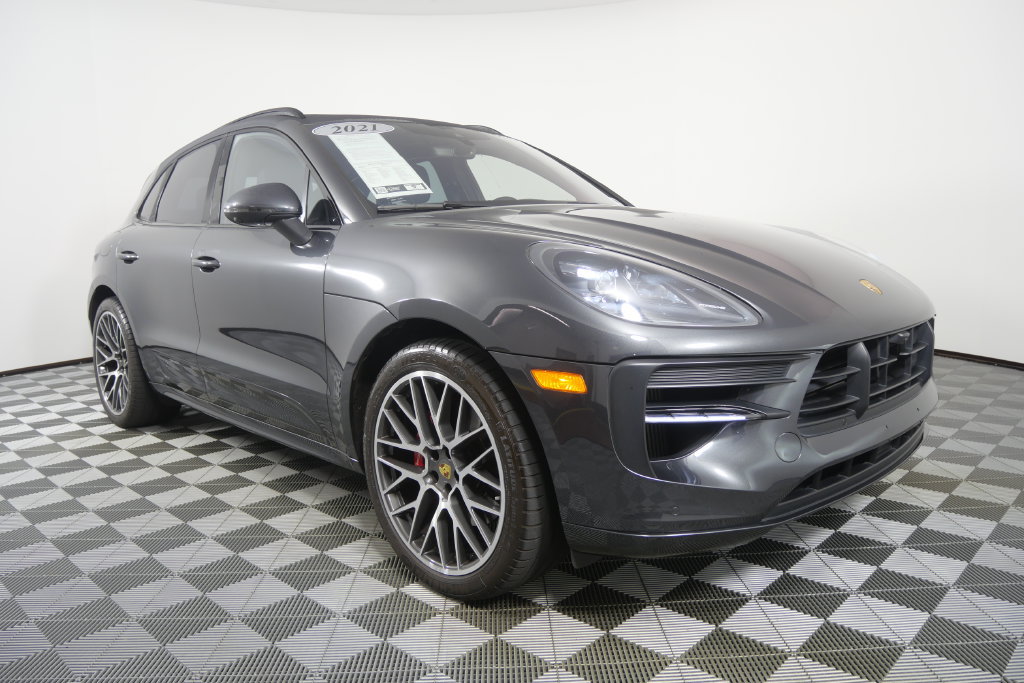 Used 2021 Porsche Macan GTS AWD/4WD image 2